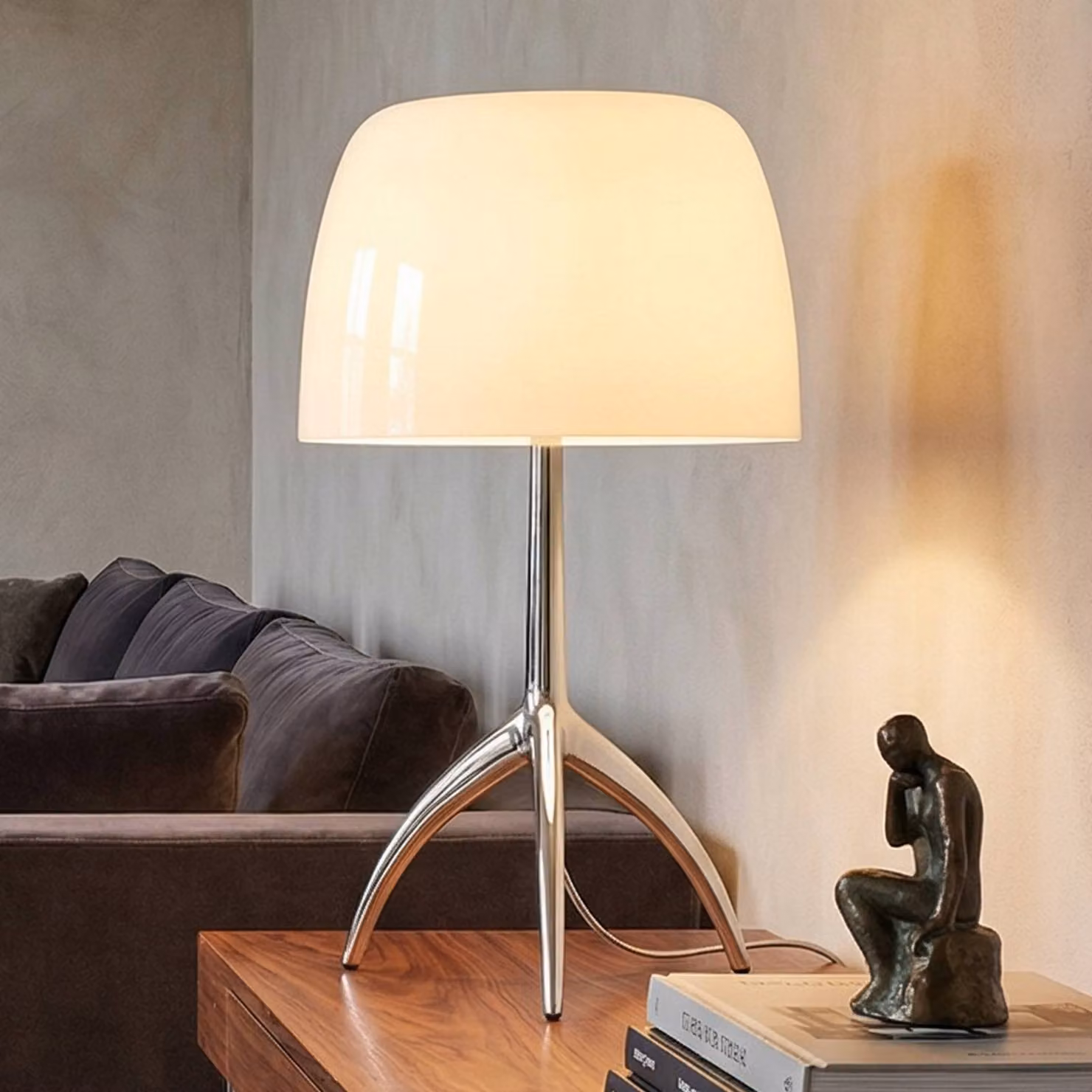 Foscarini Lampada da tavolo di design Lumiere piccola, dimmerabile, Bianco / Opale, Soggiorno / Sala da pranzo, Vetro, Design, Lampada da tavolo