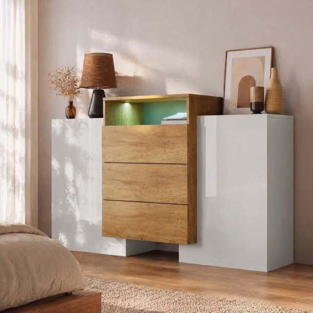 Credenza moderna bianco lucido e multicolore con illuminazione LED integrata