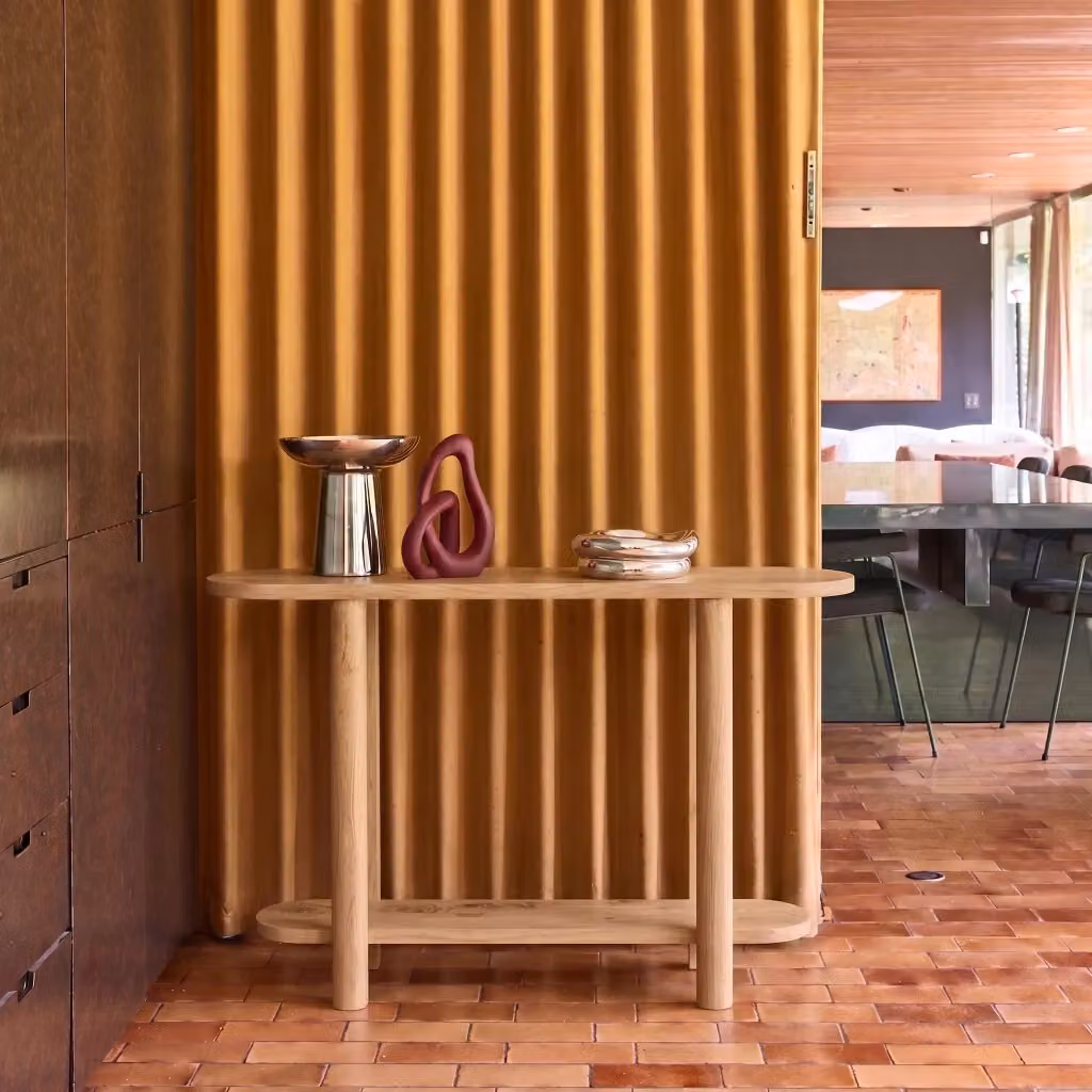 Consolle ovale SWEEEK in legno di acacia marrone naturale con 1 ripiano – 2