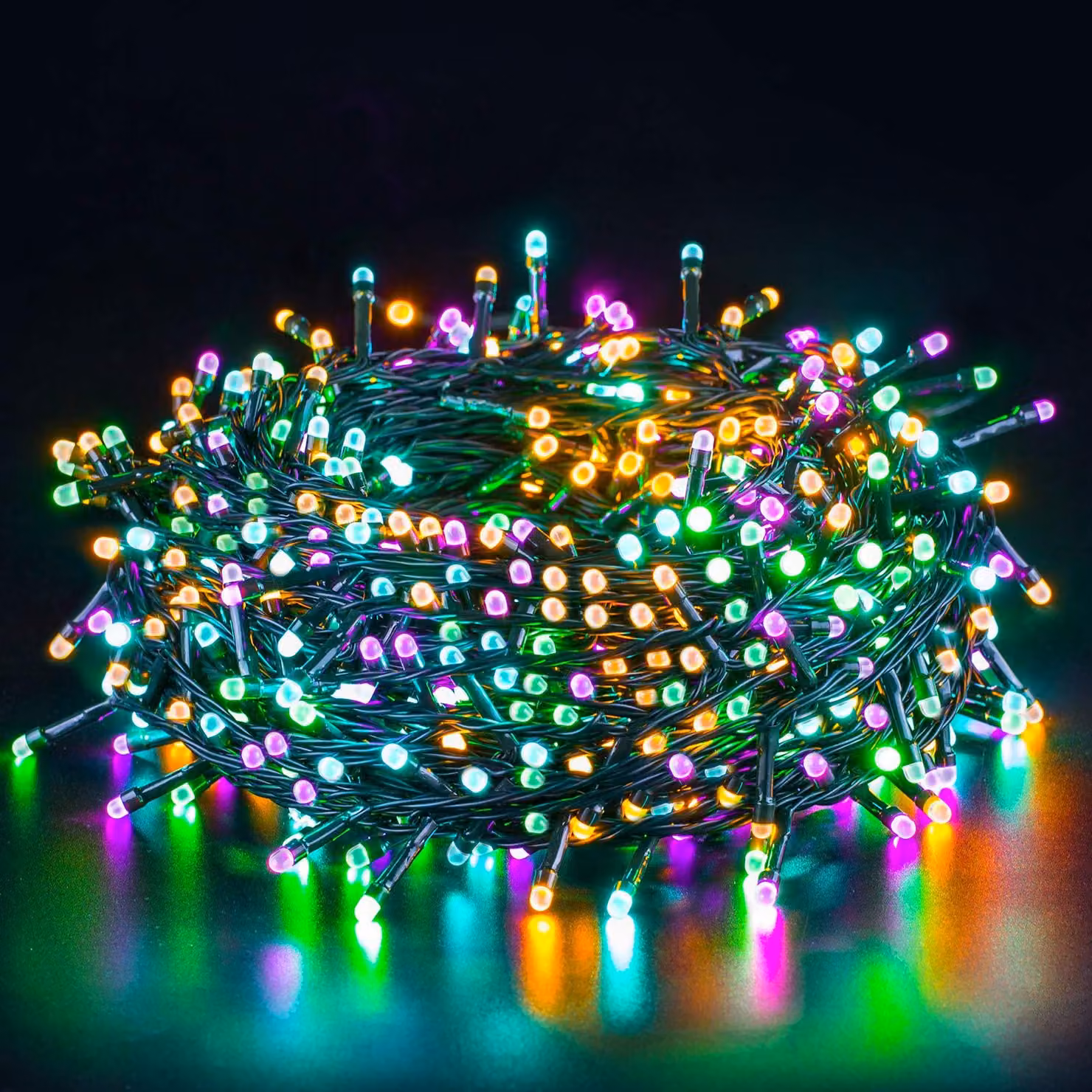 Catena luminosa LED da 20 metri, con 200 luci colorate, grado di protezione IP44, 8 modalità