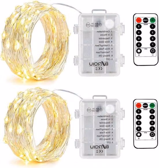 Ghirlanda luminosa da esterno con 50 LED su filo argentato, serie di candeline a batteria con 8 programmi, luce bianco caldo