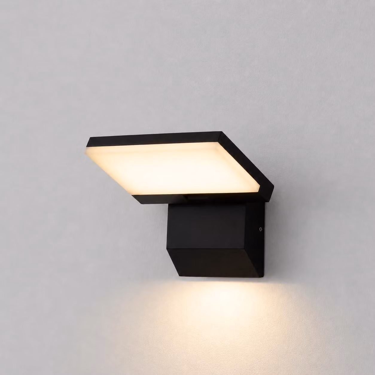 Lampada a LED da parete, orientabile, in metallo, colore nero, grado di protezione IP65, 18W, temperatura di colore 3000K