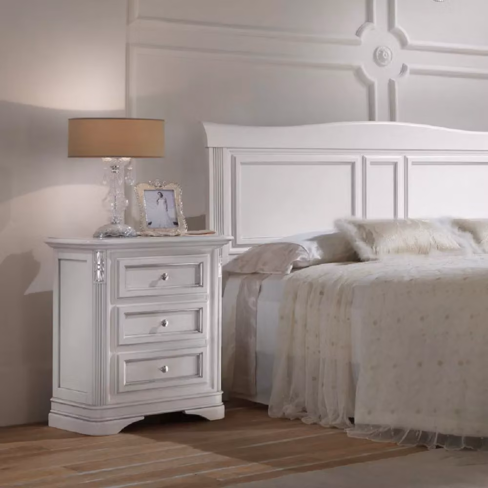 Comodino con 3 cassetti intagliato in legno bianco Mobili 2G L: 55 cm, P: 37 cm, H: 70 cm – 2