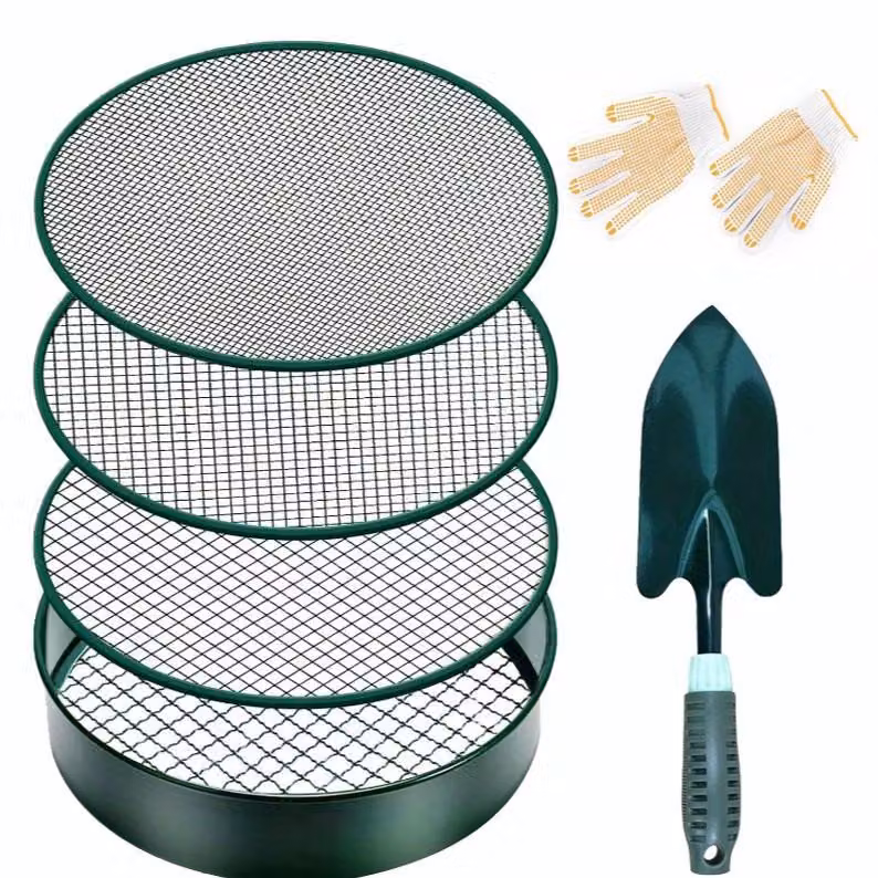Set di setacci da giardino, composto da 4 pezzi: setaccio per terriccio, setaccio per compost, setaccio per sabbia e setaccio in metallo da 30 cm. Include 4 inserti setaccianti con aperture da 3/6/9/12 mm, adatti per terriccio, sabbia e compost