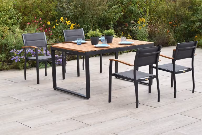 Set di mobili da giardino Merxx Paxos, 5 pezzi, 4 poltrone impilabili, tavolo allungabile 150 (200) x 90 cm – alluminio/tessuto/acacia