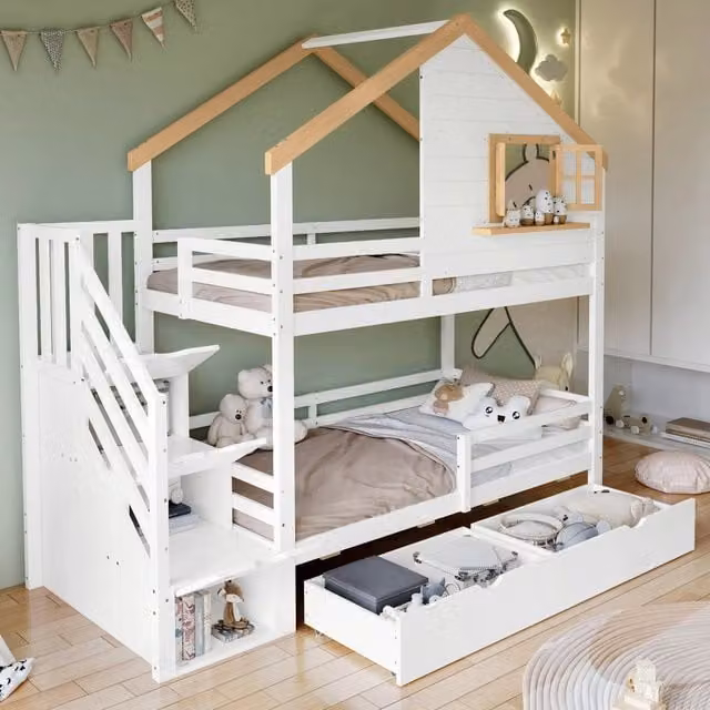 Letto a castello Mivray per bambini in legno bianco e naturale con scala a cassetti e struttura a casetta L/P/H: 200 x 90 x 195 cm