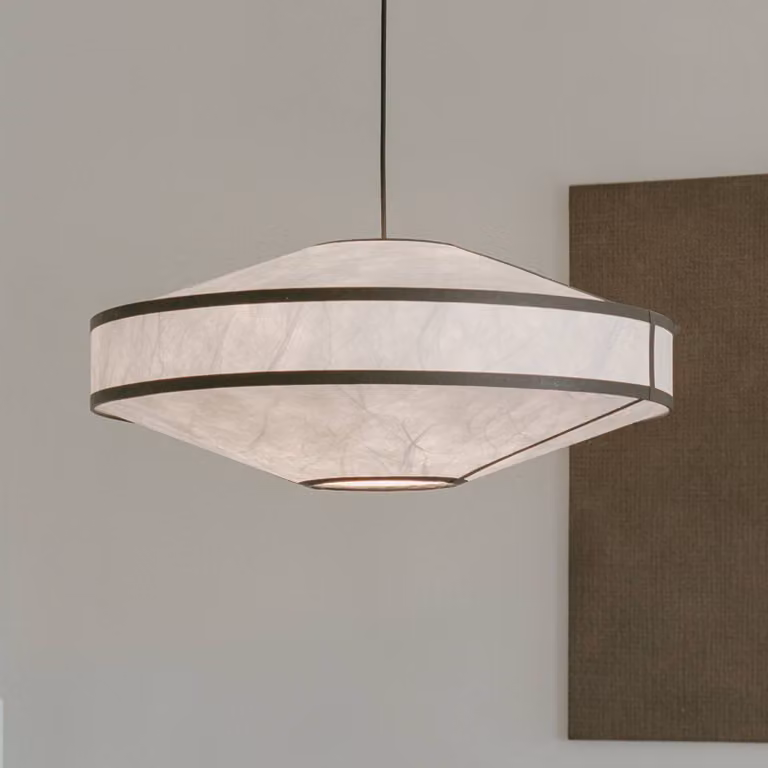 New Works Lampada a sospensione Kite, dimmerabile, Bianco / Opale, Soggiorno / Sala da pranzo, Metallo, Design, Lampada a sospensione