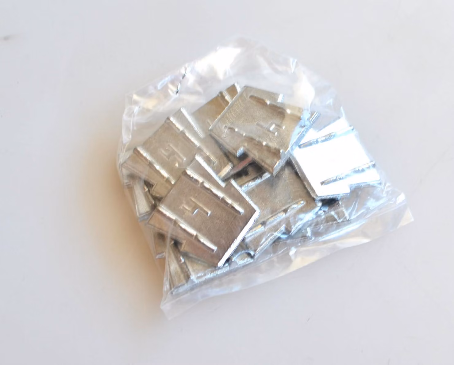 Cuneo in metallo per ascia n.6 /10pz.