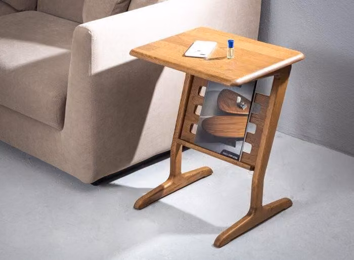 Exklusiver Zeitungstisch Wohnzimmer Beistelltisch Holz Edler Couchtisch