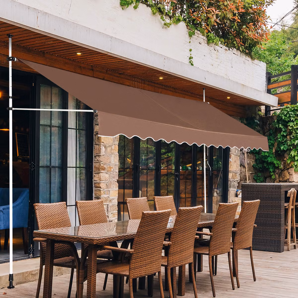 Tenda da sole retrattile e telescopica Costway in alluminio e poliestere, impermeabile e resistente ai raggi UV, Marrone, L: 395 cm, P: 120 cm