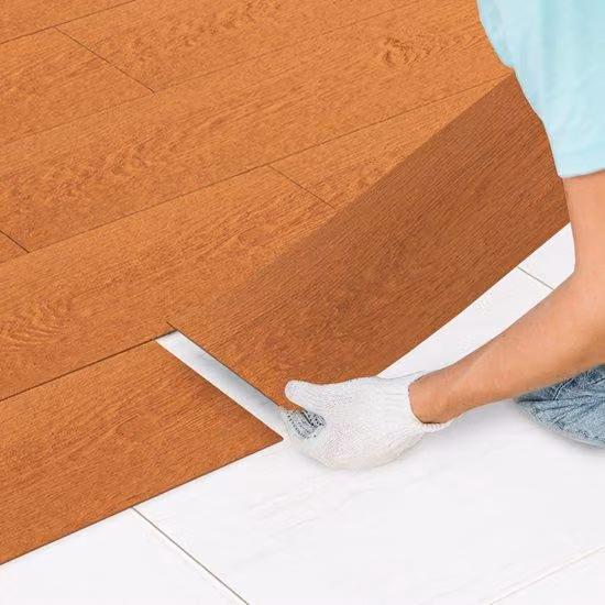 Pavimento in laminato PVC autoadesivo (21 pezzi, 3 m²), impermeabile e senza giunture, per cucina, soggiorno e balcone, marrone caldo