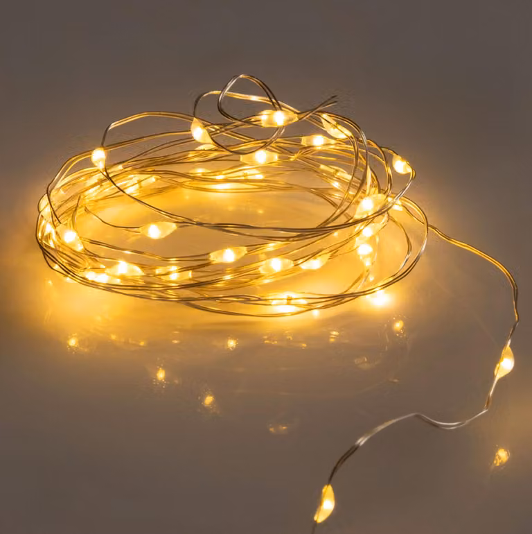 Catena luminosa con filo, 40 LED, 195 cm, luce bianca calda, ideale per decorazioni interne ed esterne