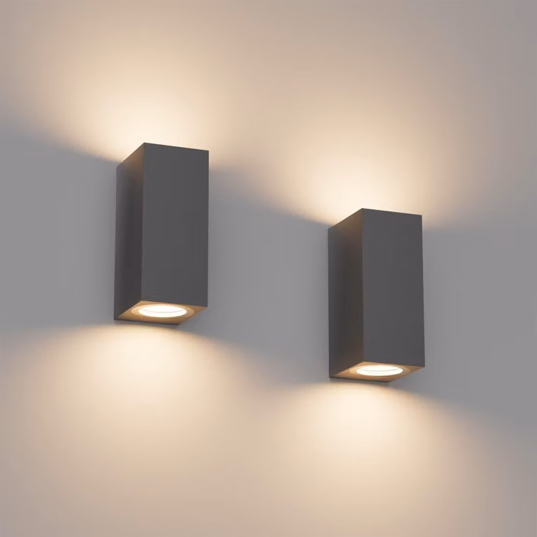 Lampada da parete, set da 2, grado di protezione IP65, alluminio, attacco GU10, luce direzionale verso l'alto e verso il basso, dimensioni 15x8x6,3 cm