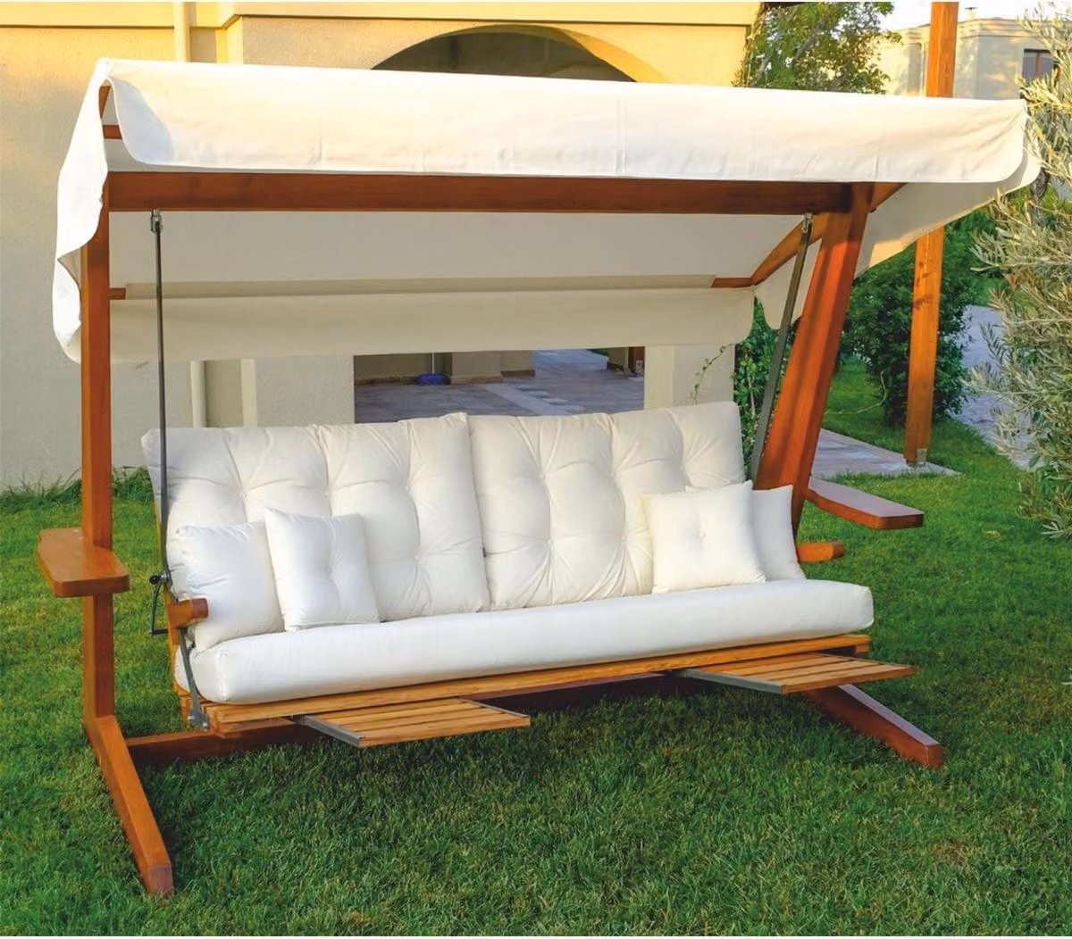 Casa Padrino Luxury Hollywood Swing Crema / Marrone - Altalena da giardino resistente alle intemperie con tettuccio parasole - Mobili da giardino, terrazza, hotel - Qualità lusso