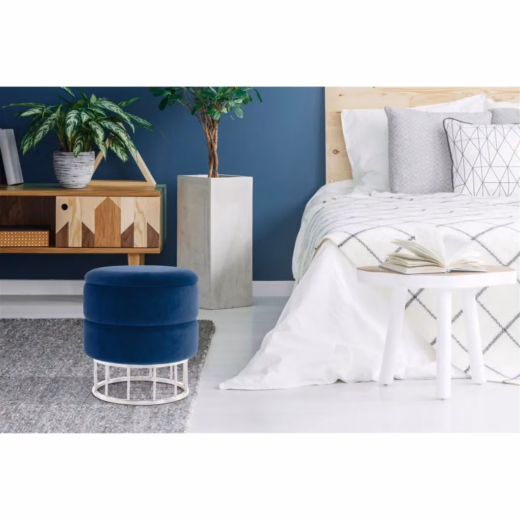 Pouf contenitore Zero in velluto blu con struttura in metallo argento KENDRA HOME – 2
