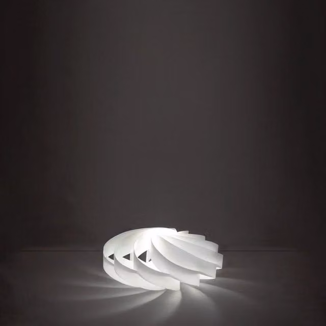 Lampada da scrivania moderna Flat Polilux Linea Zero bianca con attacco E27