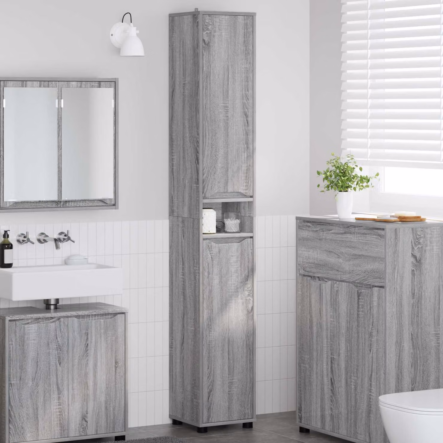Mobile da bagno vidaXL Grigio Sonoma con ante a battente e ripiani interni L: 30,5 cm, P: 30 cm, H: 195 cm