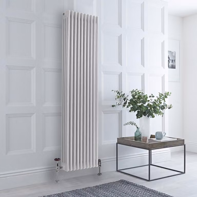 Radiatore Verticale Tradizionale a 4 Colonne - 1800 x 470mm - Bianco - Regent