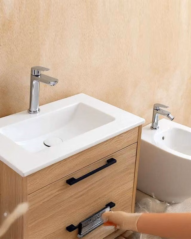 Coppia miscelatori Totem lavabo e bidet cromo
