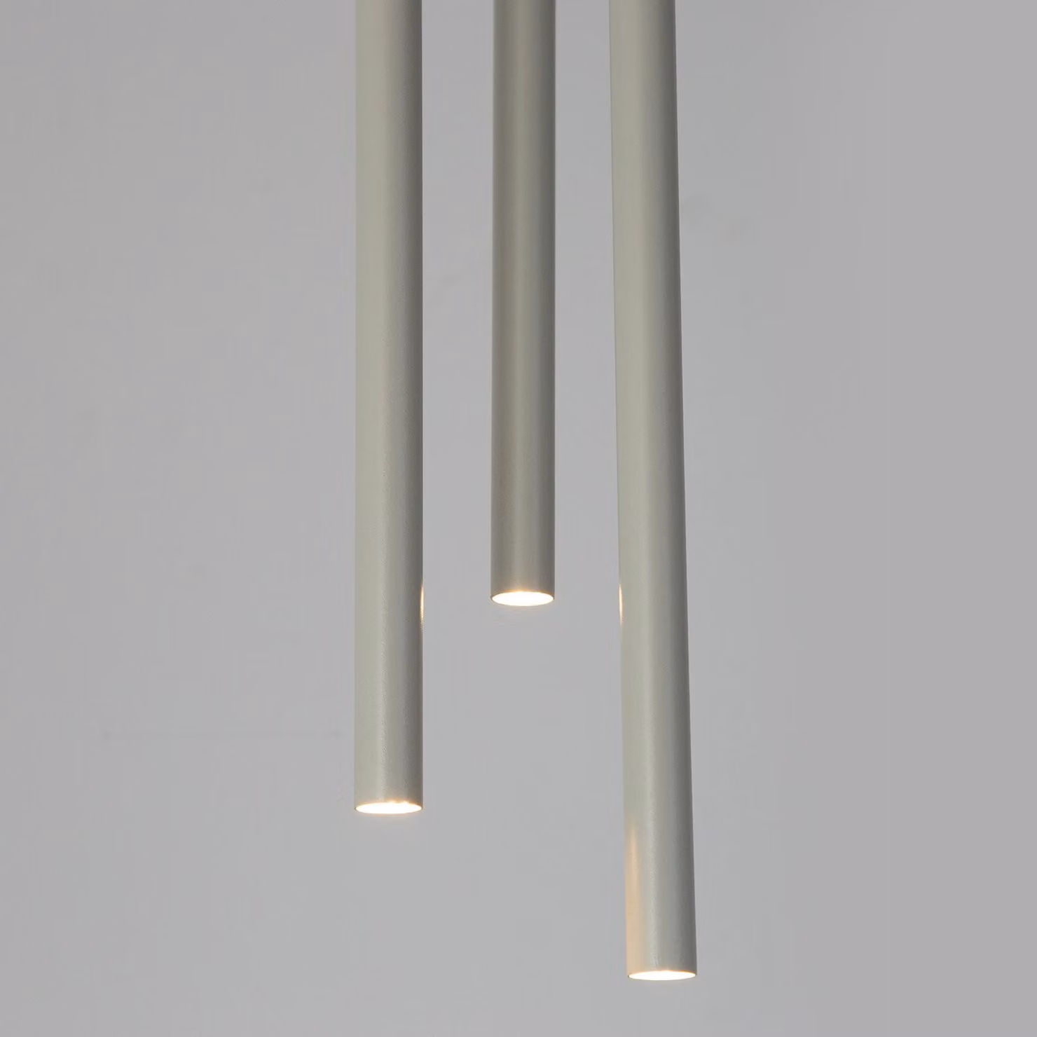 Lampada a sospensione SOPEL grigio chiaro 3xG9x3W in metallo, dimensioni: 100x16x16 cm, IP20, Sigma Lighting