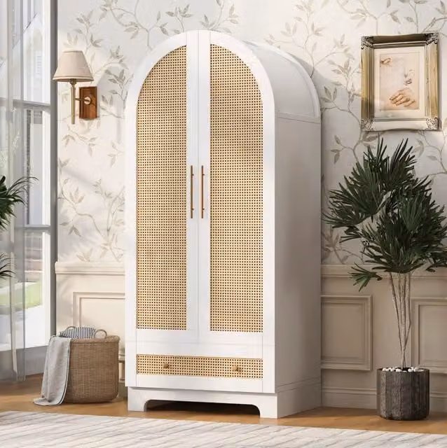 Armadio bianco a due ante con cassetti integrati e pannello effetto rattan in stile scandinavo L: 70 cm, P: 55 cm, H: 170 cm