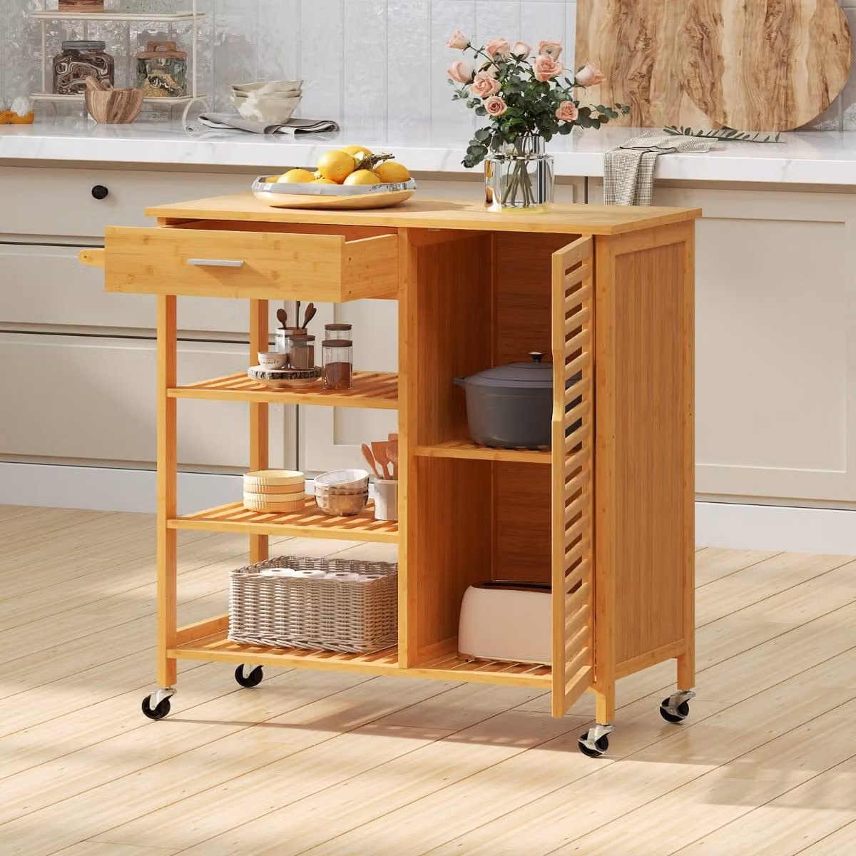 Carrello isola cucina Costway in bambù con cassetto e 3 ripiani aperti, mobile in stile scandinavo per cucina e sala da pranzo, Naturale