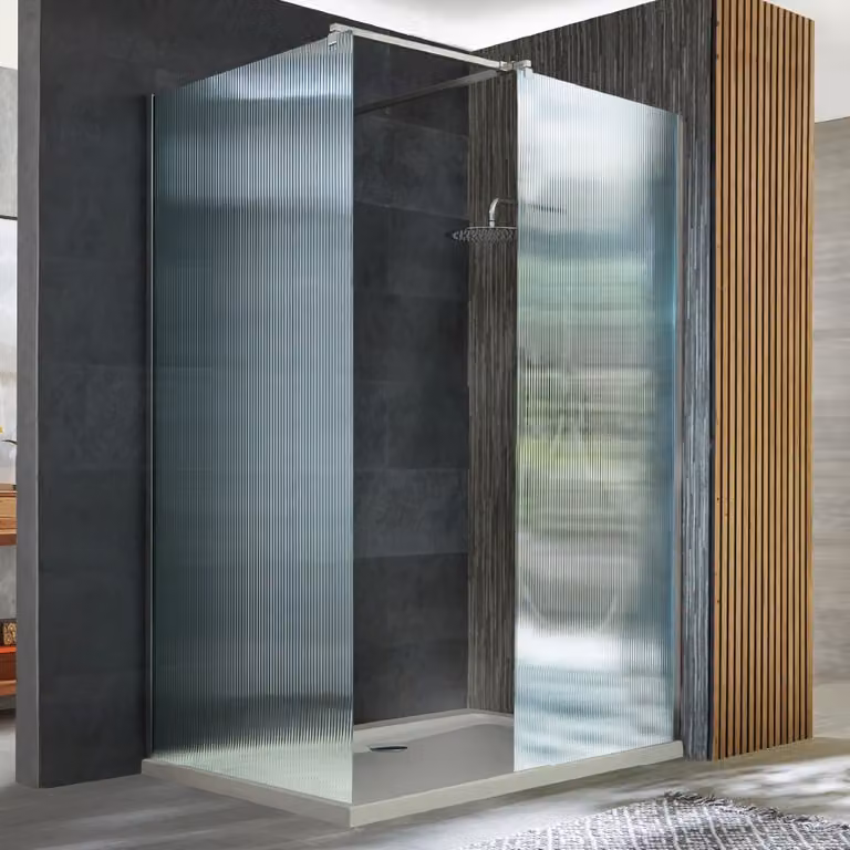Box Doccia Walk-in Angolare Cromato in Vetro Scanalato con Piatto Doccia - Scelta di Misure