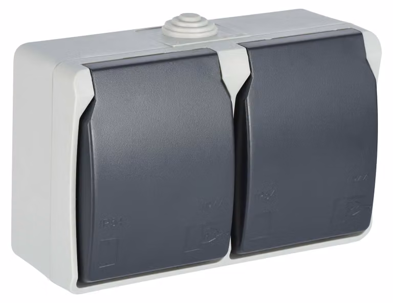 Prese multiple da terra con coperchi, protezione IP44, adatte per ambienti esterni e umidi, colore grigio/antracite