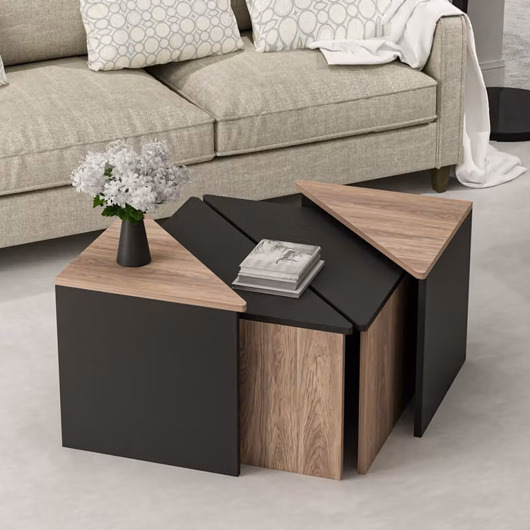 Tavolino Frederikshavn Tavolo da soggiorno Set di 4 tavolini triangolari in rovere nero Tavolo da divano