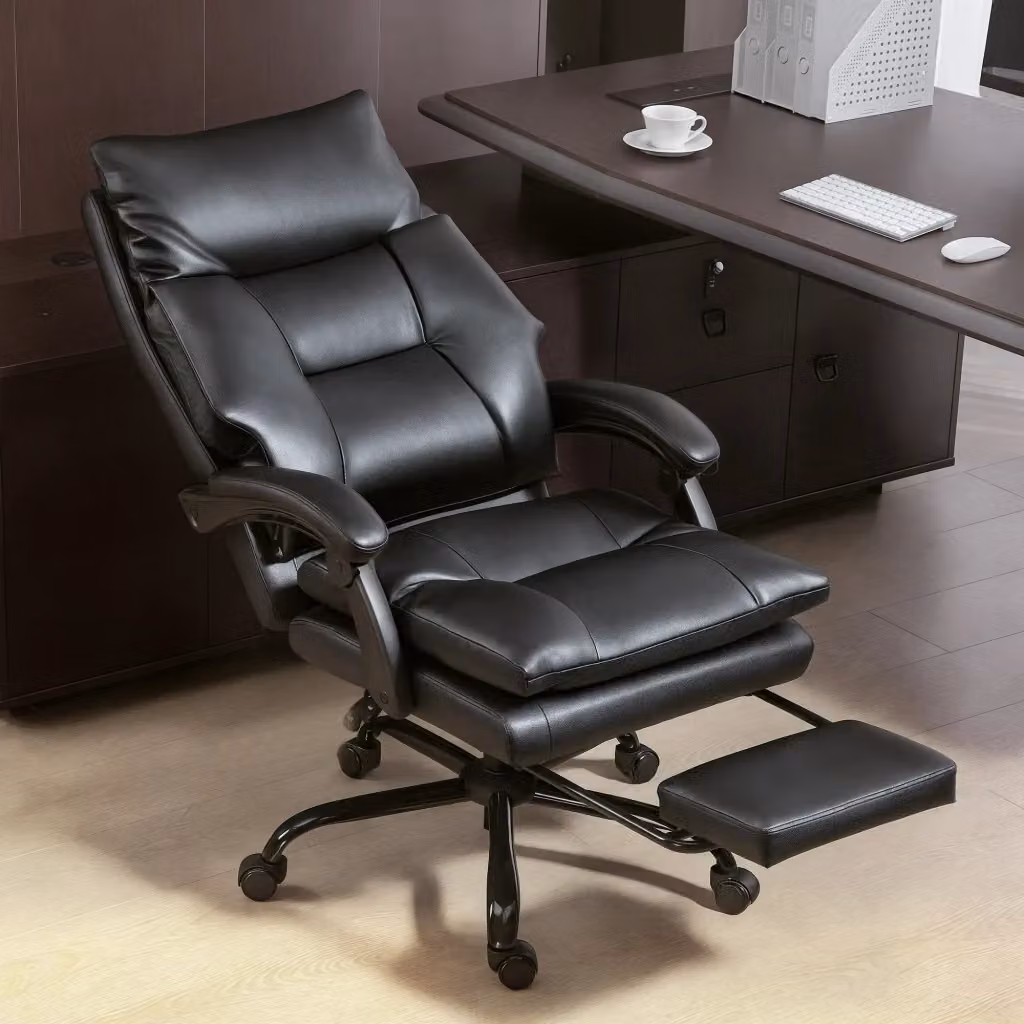 Sedia da Ufficio Presidenziale Giordanoshop in Pelle PU Nera con Poggiatesta e Ruote L/P/H: 65 x 76 x 113-121 cm – 2