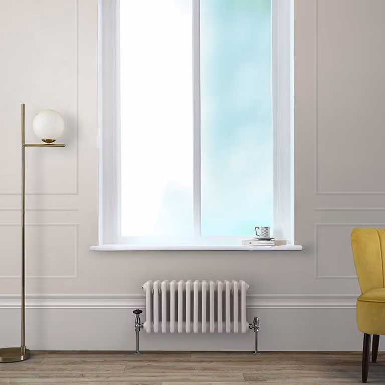Radiatore Orizzontale a Colonne (3 Colonne) 300mm x 605mm - Bianco (Pearl Bianco) - Regent