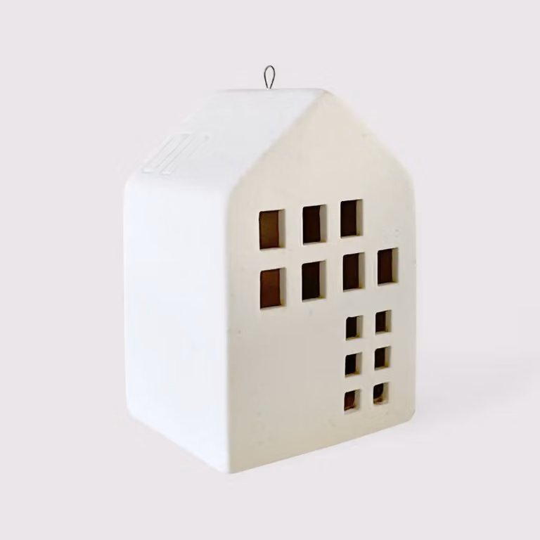 Strobus - Casetta natalizia in ceramica con luci