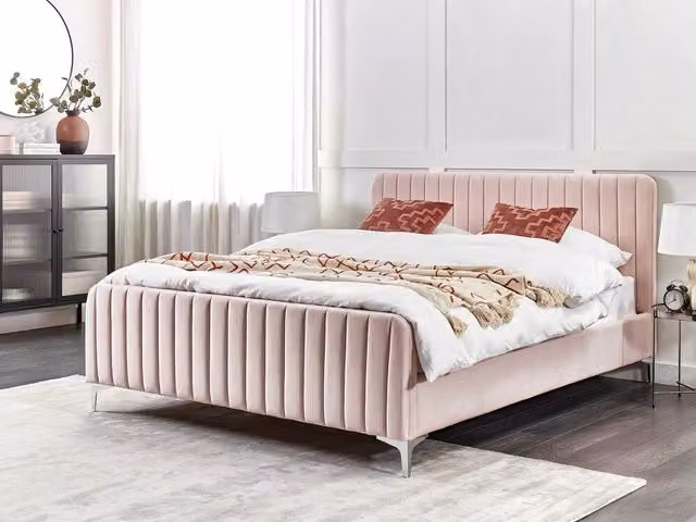 Letto Matrimoniale BELIANI in Velluto Rosa con Testiera Imbottita e Gambe in Metallo Design Moderno L/P/H: 160 x 200 x 101 cm