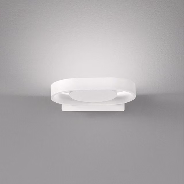 Applique a parete LED Perenz Belt moderna regolabile disponibile in bianco o nero