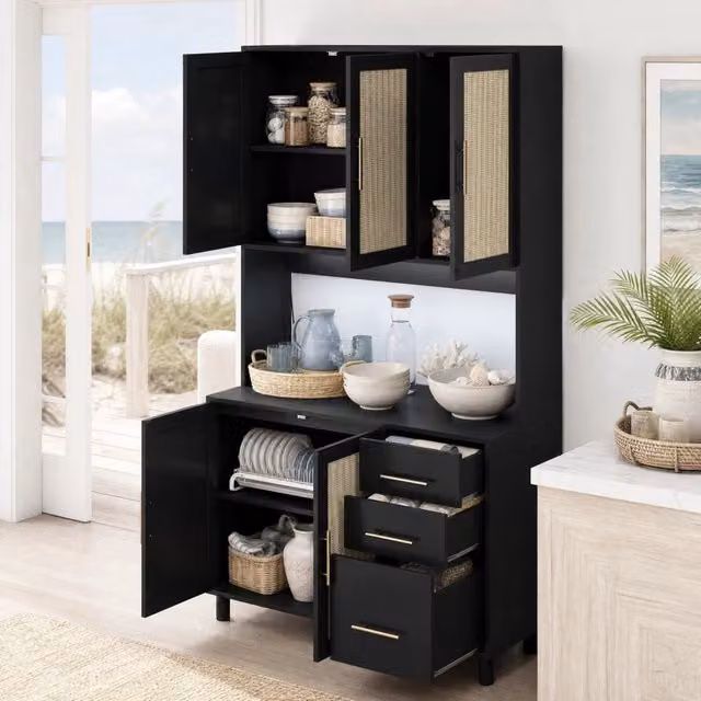 Credenza da cucina moderna nera con illuminazione LED integrata e finitura opaca in MDF