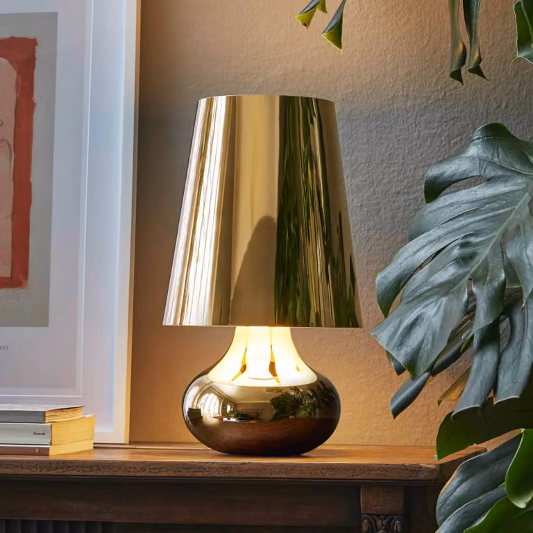 Kartell Lampada da tavolo Cindy, Ottone / Oro, Soggiorno / Sala da pranzo, Plastica, Design, Lampada da tavolo