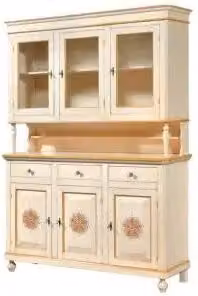 Credenza cristalliera KIVIO in legno stile shabby chic bianco con ante in vetro e decorazioni floreali L: 150 cm, H: 206 cm, P: 43 cm – 1