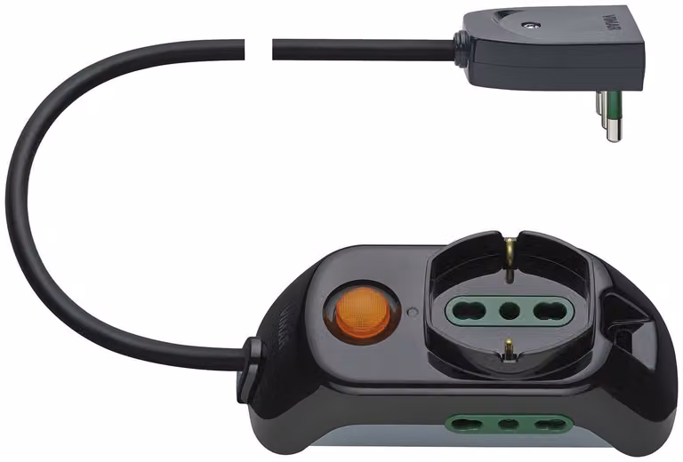 Vimar FP00511.C: Presa multipla universale con interruttore luce, 2 prese, 1 modulo