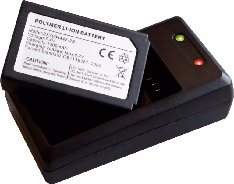 PeakTech P 3440 BC - Caricabatterie e batteria di ricambio per PeakTech 3440