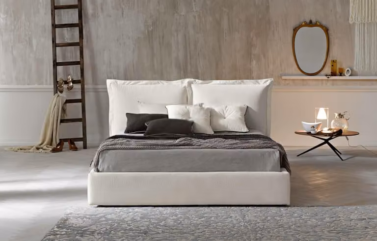 Modernes Design Hotel Bett XXL Betten Luxus Stil Doppel Textil 180x200cm Stoff