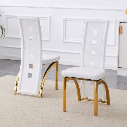 Set di 2 sedie da pranzo MINIMAL con schienale traforato in ecopelle bianca e gambe in metallo dorato opaco