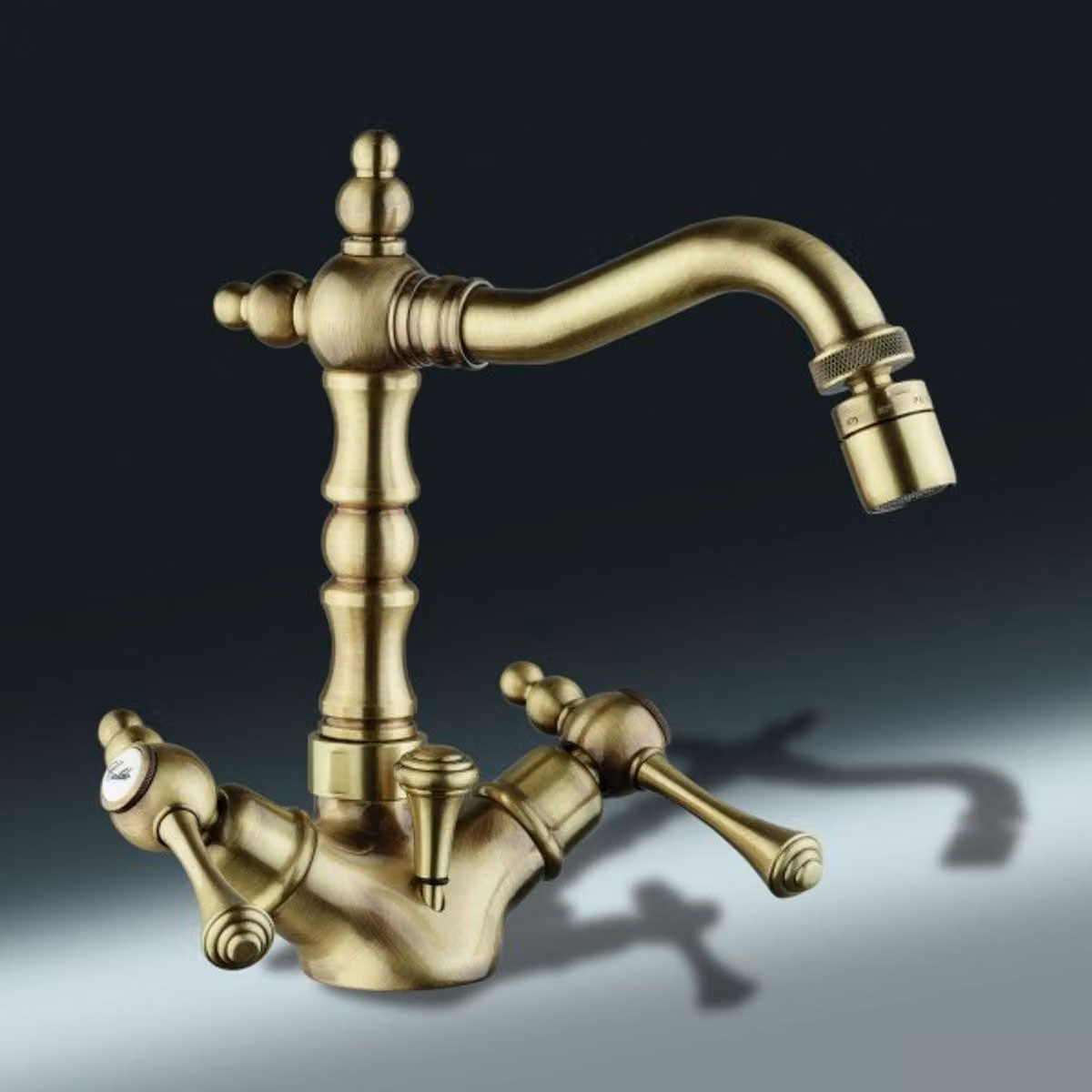 Rubinetto bidet Casa Padrino, serie Milano, stile Art Nouveau, finitura oro antico/bronzo, miscelatore monocomando con gruppo di scarico da 1 1/4 di pollice