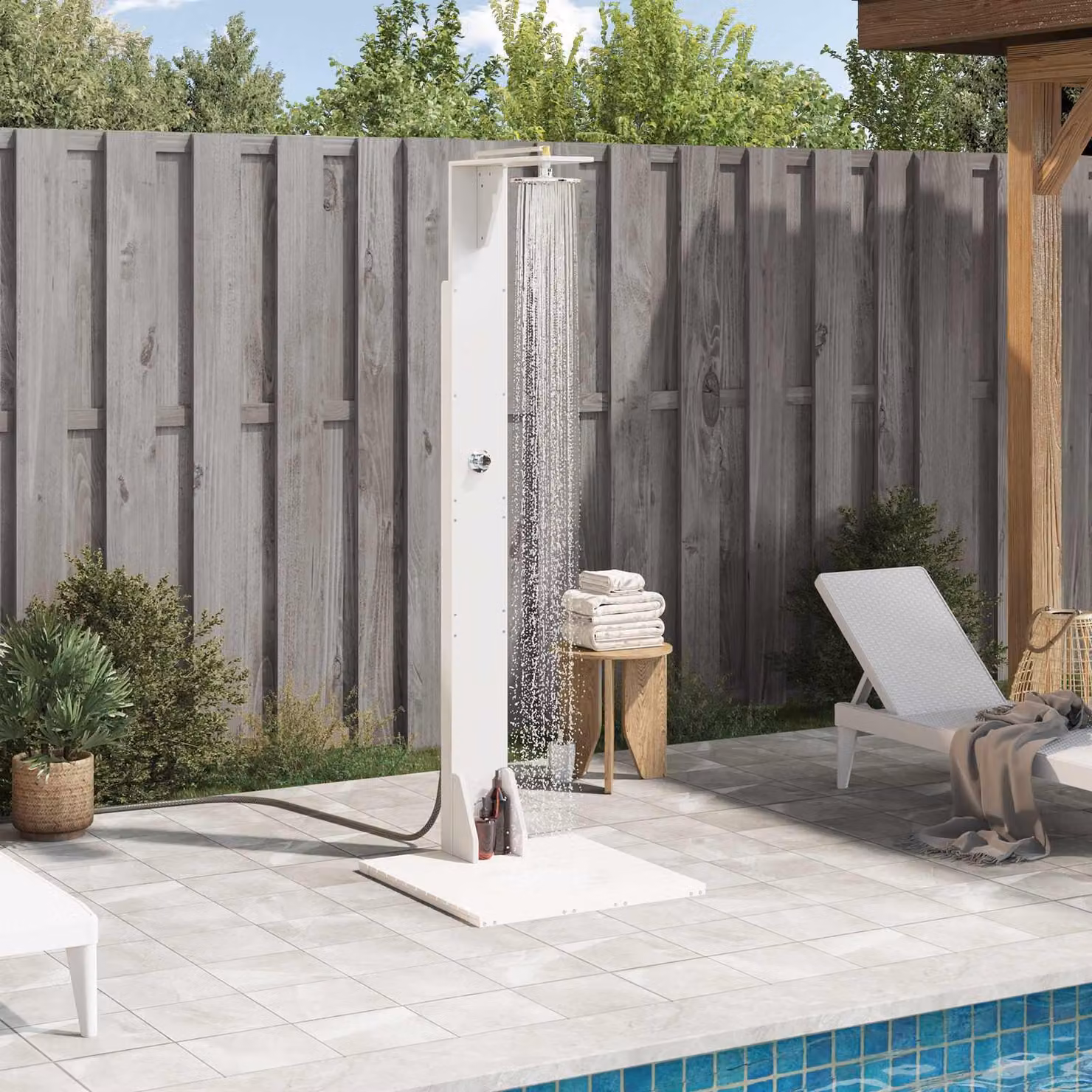 Maison Exclusive - Doccia da esterno, altezza 214,5 cm, realizzata in legno massello di pino e acciaio inossidabile, colore bianco