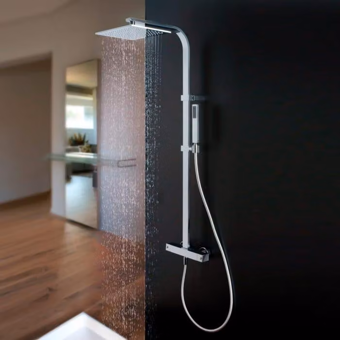 Sistema doccia a parete Kronenbach, con termostato, design squadrato