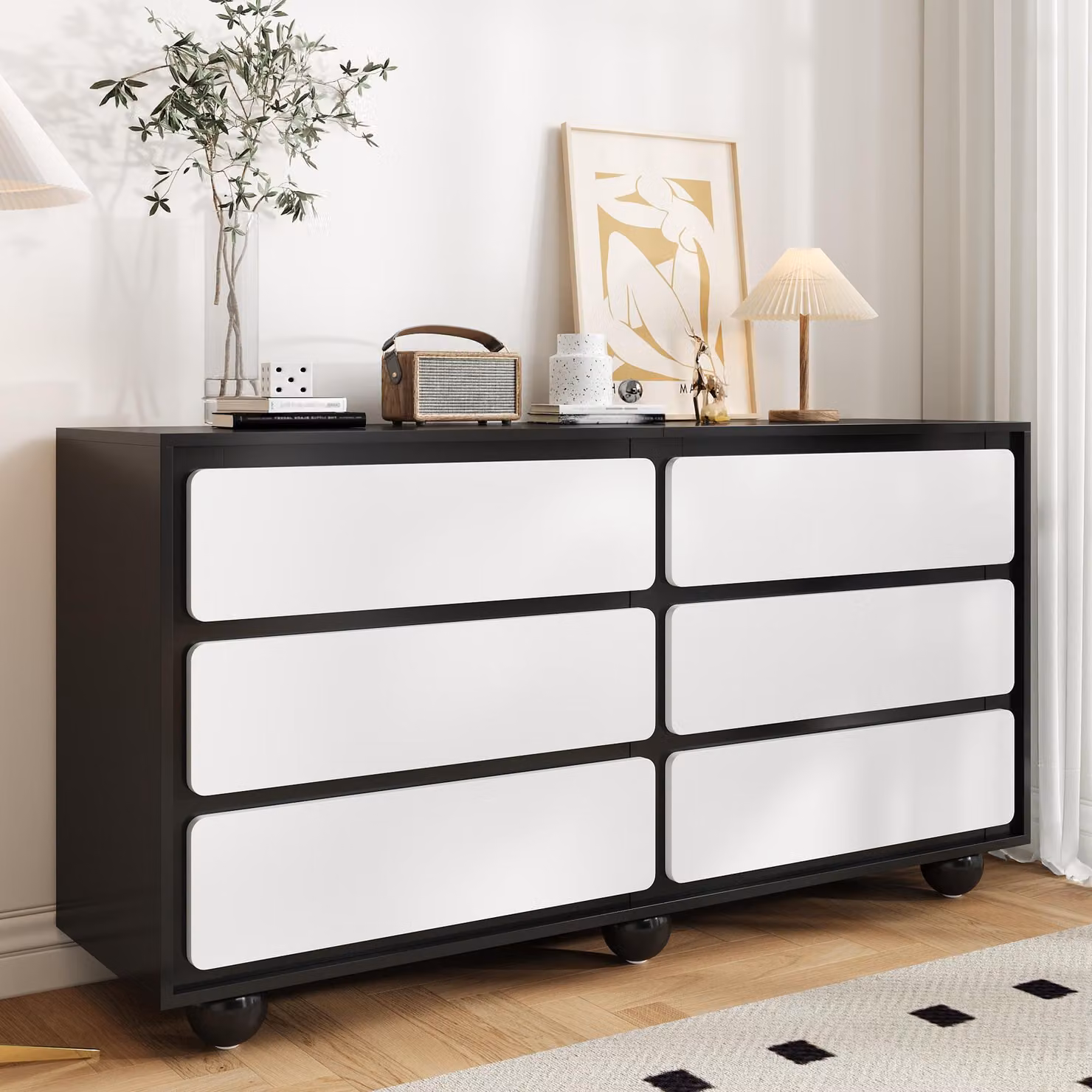 Credenza Merax con robusti piedini in metallo, elegante cassettiera con sei cassetti, ampio spazio di archiviazione, angoli arrotondati, bianco e nero