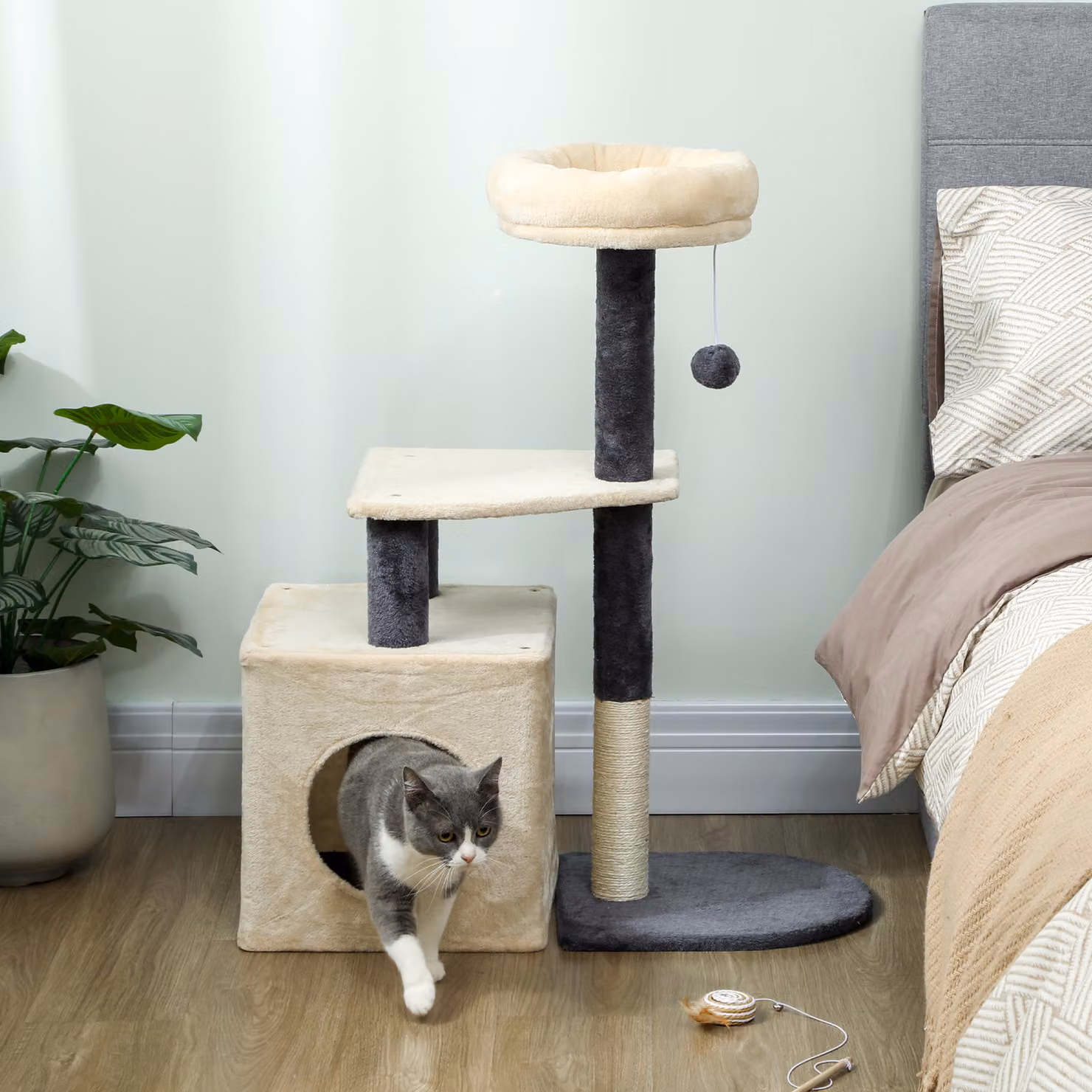 Albero Tiragraffi per Gatti PawHut con Casetta, Lettino, Pali in Sisal e Pallina, Bianco Crema, Altezza: 92 cm – 2