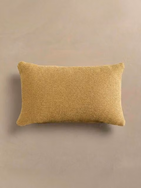 Cuscino da giardino rettangolare Ubud giallo senape Kenay Home con trattamento antimacchia 50 x 50 cm