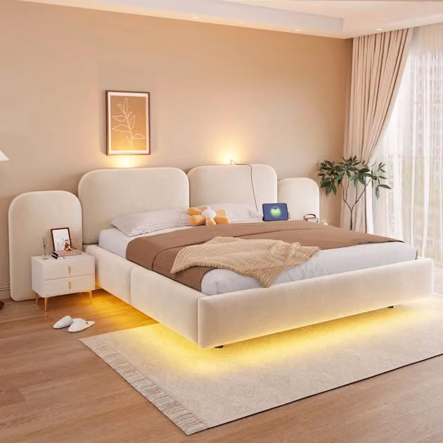 Letto imbottito 180x200 cm con contenitore idraulico; LED RGB; USB e Tipo C; velluto beige