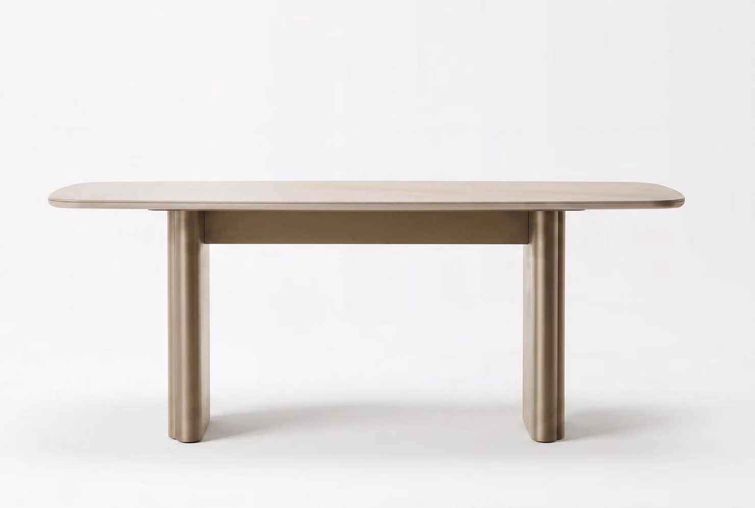 Tavolo da pranzo beige, elegante, minimalista, moderno, stile armonioso, raffinato