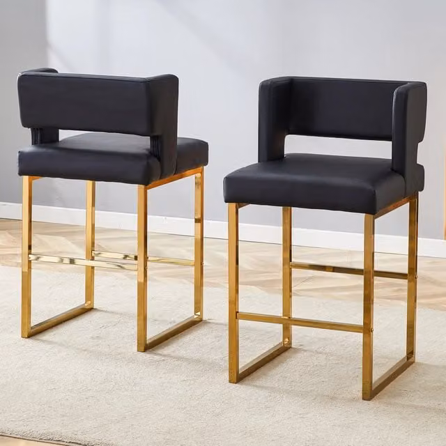 Sgabello da bar MIVRAY con seduta quadrata imbottita in pelle PU nera e gambe in metallo oro, Altezza: 91,4 cm – 1